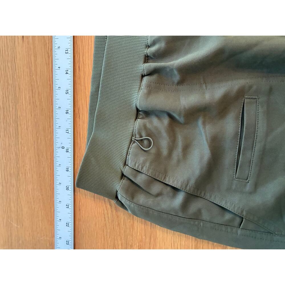 Fabletics NWOT Womens 2X Utiltiy Green Evoke Cargo Jogger Scrubs READ - Picture 5 of 8